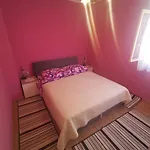 Apartamento Marija 100m From The Pebble *