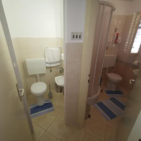 Apartment Marija 100m From The Pebble Crikvenica