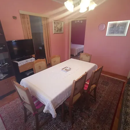 Apartment Marija 100m From The Pebble Crikvenica