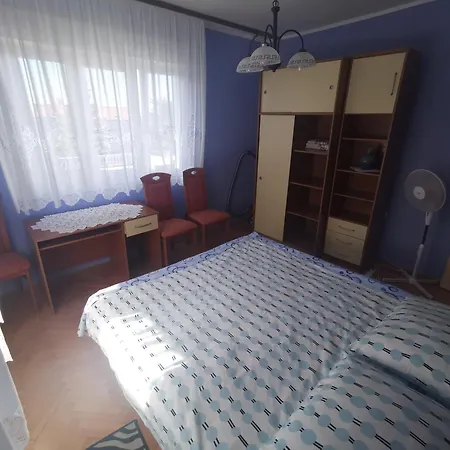 Apartman Marija 100m From The Pebble