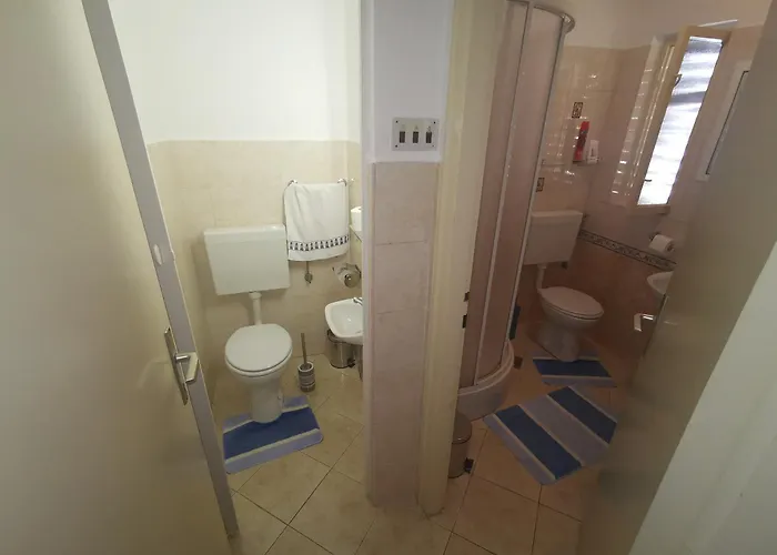 Apartman Marija 100m From The Pebble Crikvenica